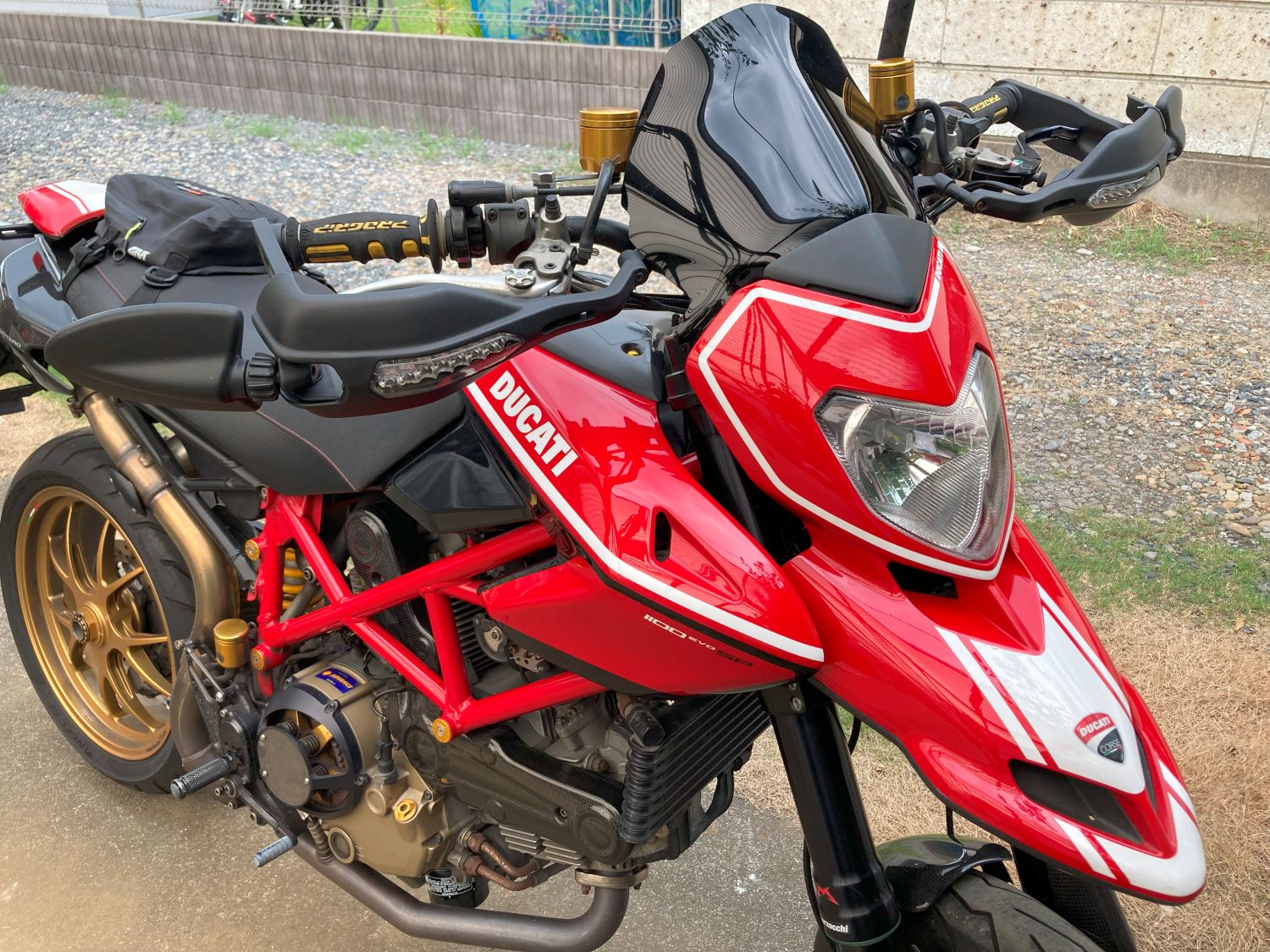 ハイパーモタード