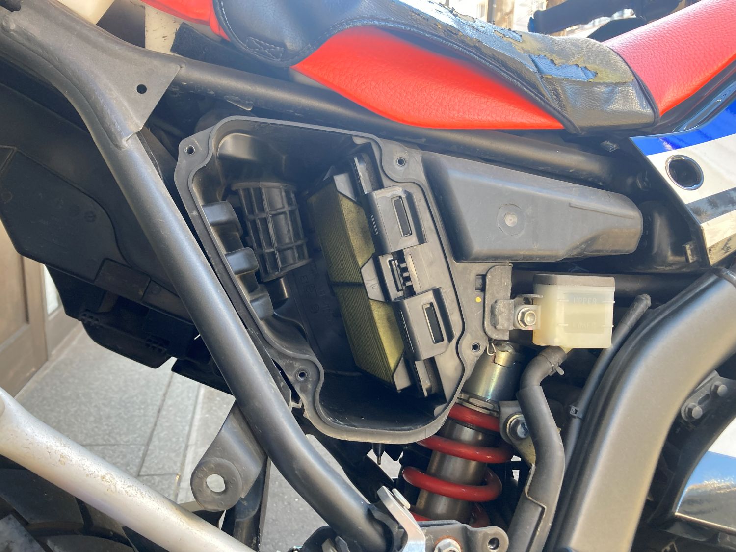 CRF250RALLY エアフィルター交換